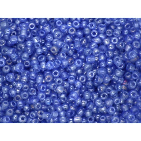 Perles rocaille verre transparent 2mm bleu clair - 50g - Photo n°1