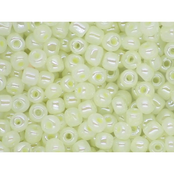 Perles rocaille verre pastel brillant 4mm mousseline - 50g - Photo n°1