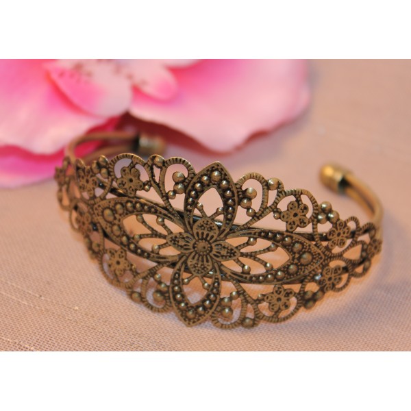 1 Support bracelet Fleur Filigrane Bronze 16.5cm -SC15745- - Photo n°1
