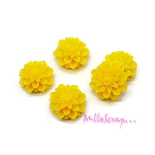Cabochons fleurs dahlia résine jaune - 5 pièces - Photo n°1