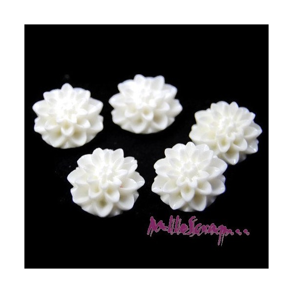 Cabochons fleurs dahlia résine blanc - 5 pièces - Photo n°1