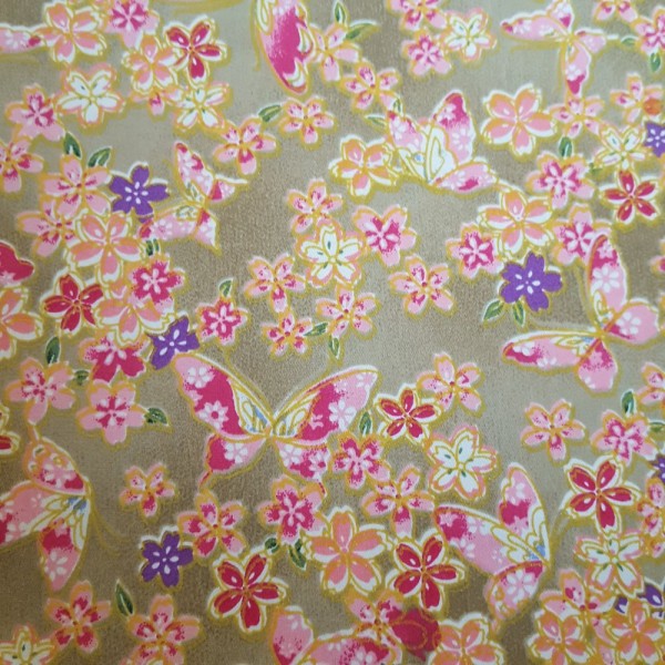 Coupon tissu style japonais - fleurs et papillon rose   - coton - 40x50cm - Photo n°1