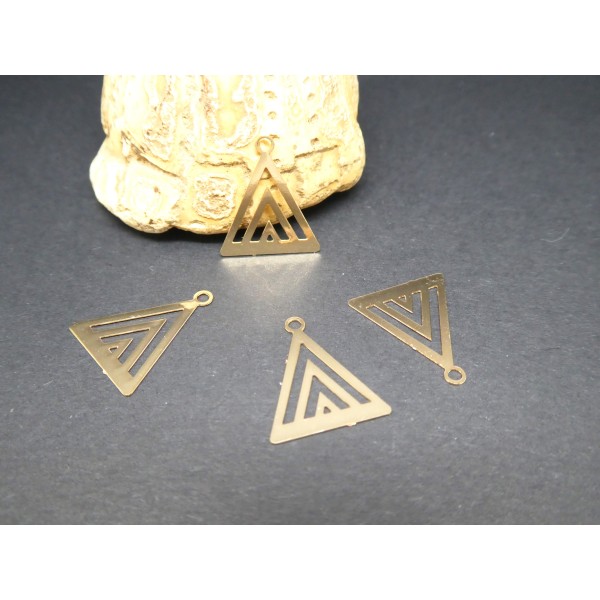 4 Estampes géométriques triangle 16*13mm doré - Photo n°1