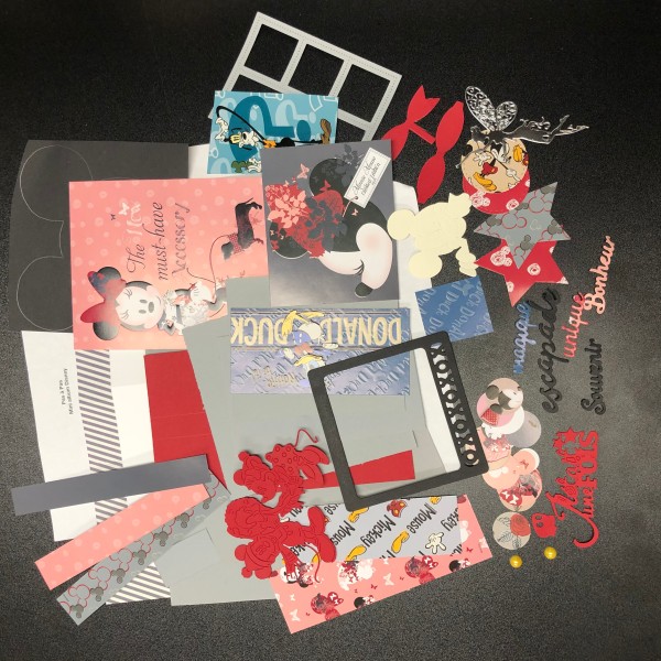 Kit scrapbooking Mini album Disney 14,5/18 cm - Photo n°2