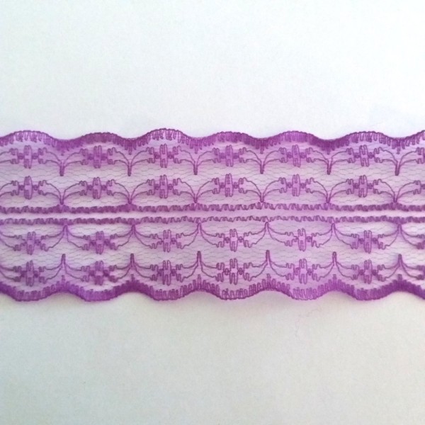 Dentelle violet – 45mm – vendu au mètre - Photo n°1