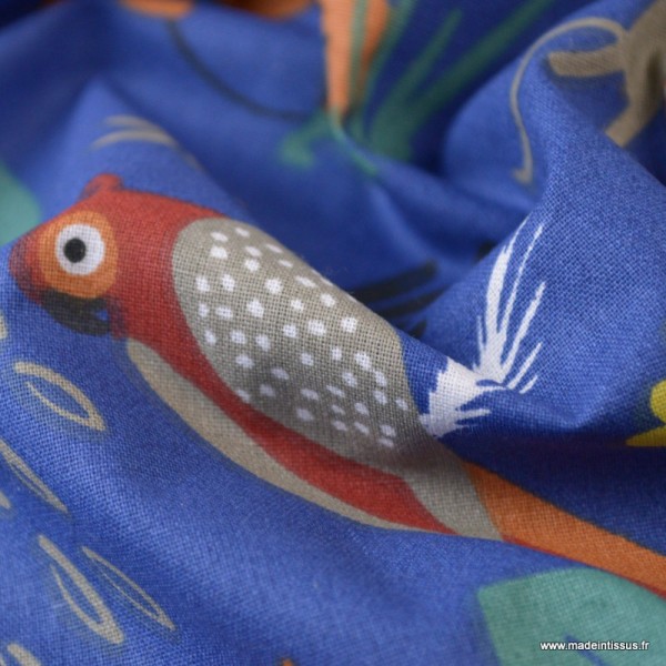 Tissu Coton Oeko tex imprimé Perroquets et Paresseux fond Bleu - Photo n°3