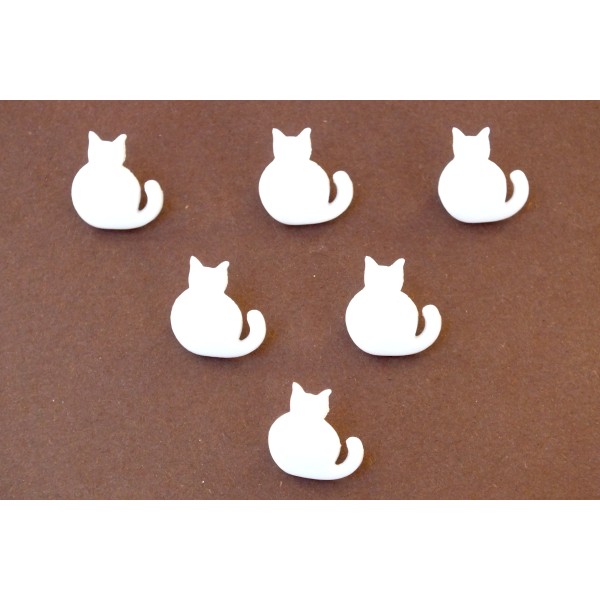 LOT 6 BOUTONS : chat blanc 15mm (02) - Photo n°1