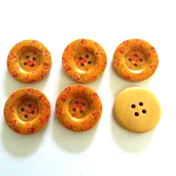 6 Boutons en bois – fond orange et fleur rouge – 25mm - Photo n°1