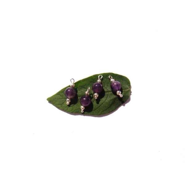 4 MINI Breloques Améthyste violette et blanche 14 MM de hauteur environ x 6 MM - Photo n°1