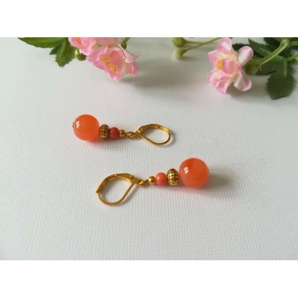 Kit boucles d'oreilles apprêts dorés et perles en verre orange - Photo n°1