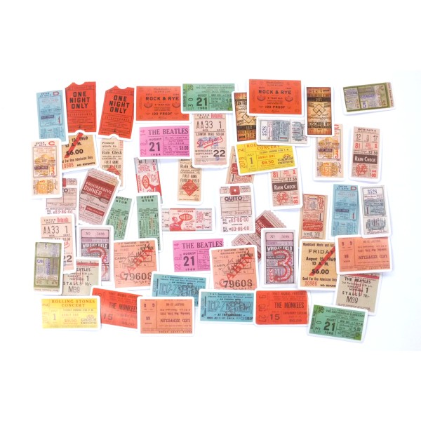 LOT DE 45 STICKERS  ( pack de 4 * 4 cm ): Tickets d'entrée vintage - Photo n°1