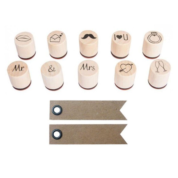 Kit mini tampons bois Ø 2-2,5 cm Faire-part de mariage + 20 étiquettes kraft Fanion - Photo n°1