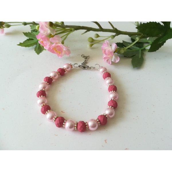 Kit bracelet perles en verre nacré rose et framboise - Photo n°1