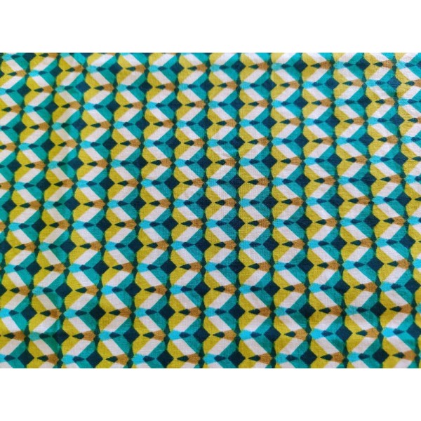 Coupon tissu - motif géométrique vert - coton - 48x33cm - Photo n°1