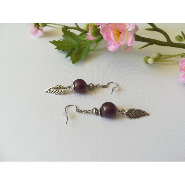 Kit boucles d'oreilles perles violette brillant et plume argent mat - Photo n°1