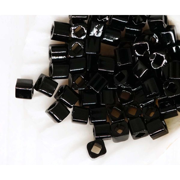 10g Opaque Noir de jais Cube de Verre Japonais Perles de rocaille TOHO 3mm Tc-03-49 3mm - Photo n°2