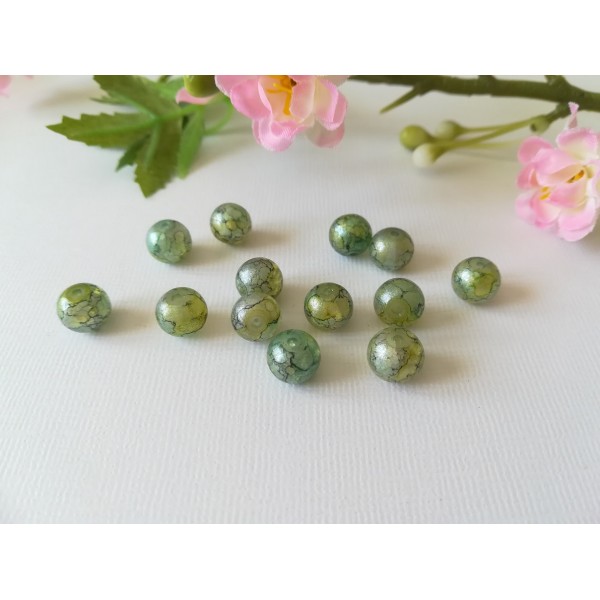 Perles en verre 8 mm verte tréfilée noire x 10 - Photo n°2