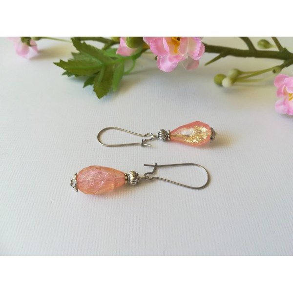 Kit boucles d'oreilles perles goutte rose orange et apprêts argent mat - Photo n°1