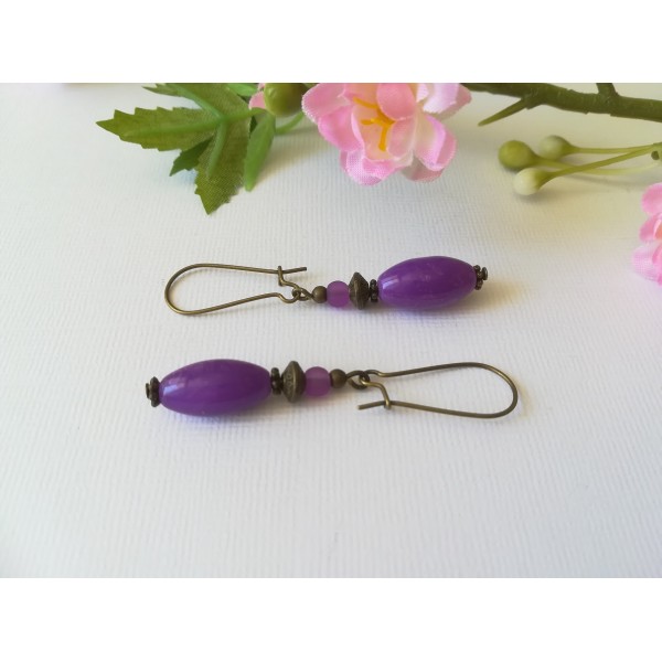 Kit de boucles d'oreilles apprêts bronzes et perle olive en verre violet - Photo n°1