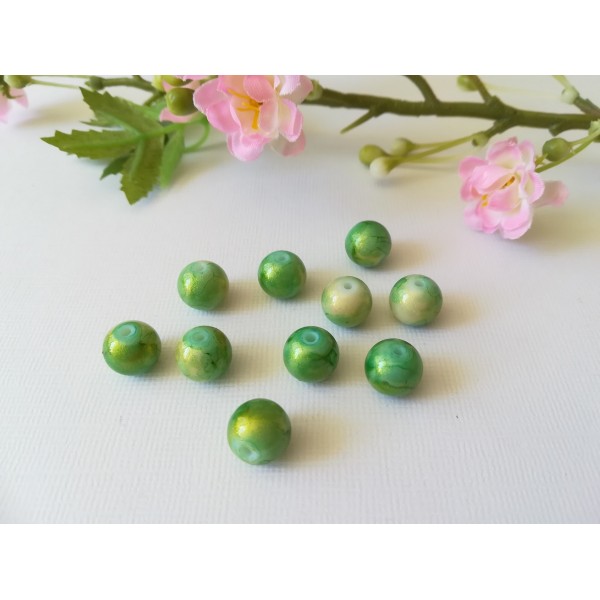 Perles en verre 10 mm verte brillante x 10 - Photo n°1