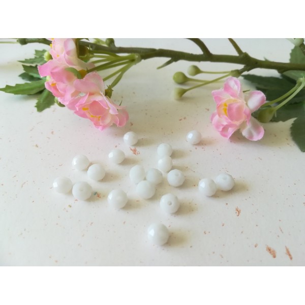 Perles en verre à facette 6 x 4 mm blanche x 25 - Photo n°2