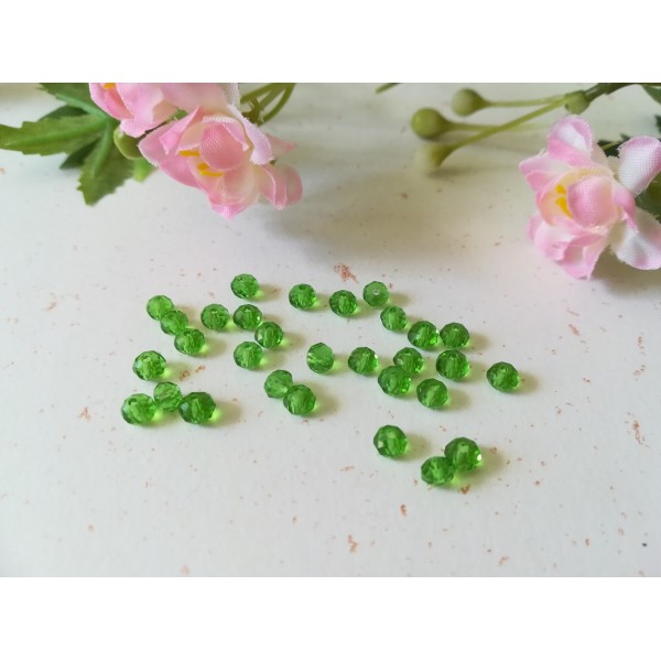 Perles en verre à facette 4 x 3 mm vert x 40 - Photo n°2