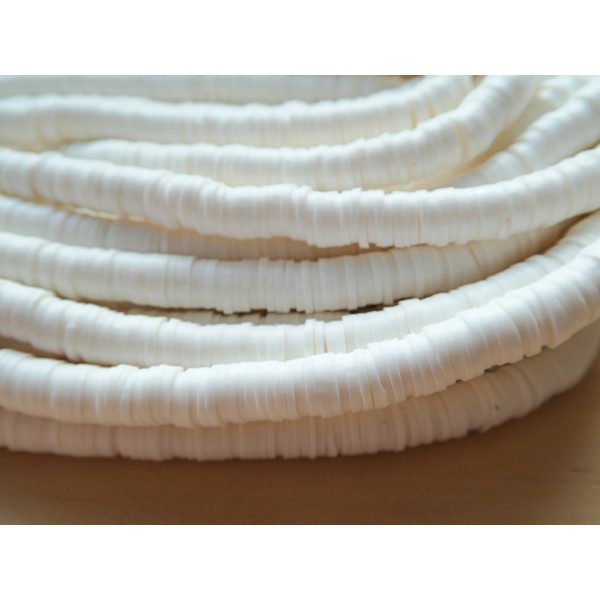 Perles rondelles Heishi 6mm Blanc en argile polymère - Fil de 48cm - ~ 380pces - Photo n°1
