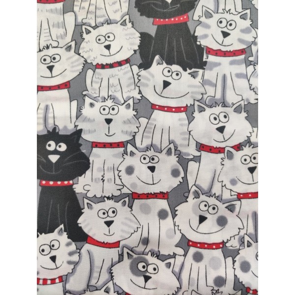 Coupon tissu - chien blanc avec collier rouge - coton - 40x50cm - Photo n°1