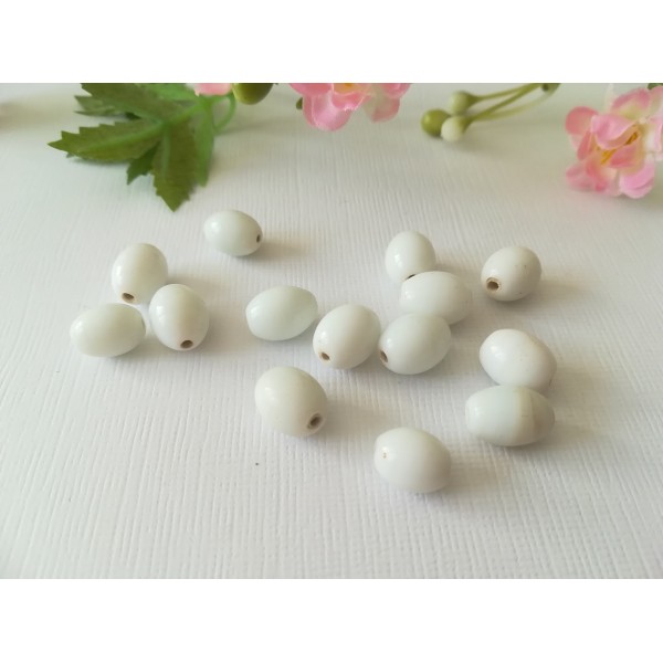 Perles en verre ovale 10 x 8 mm blanche x 10 - Photo n°1