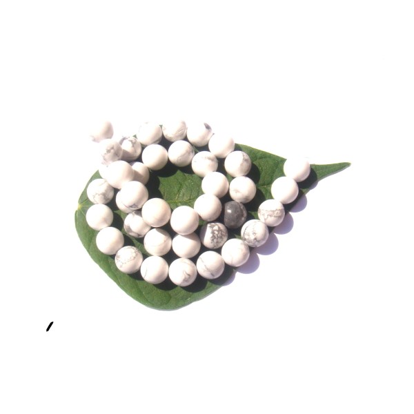 Howlite naturelle : 5 perles 10 MM ( 1 CM ) de diamètre - Photo n°1