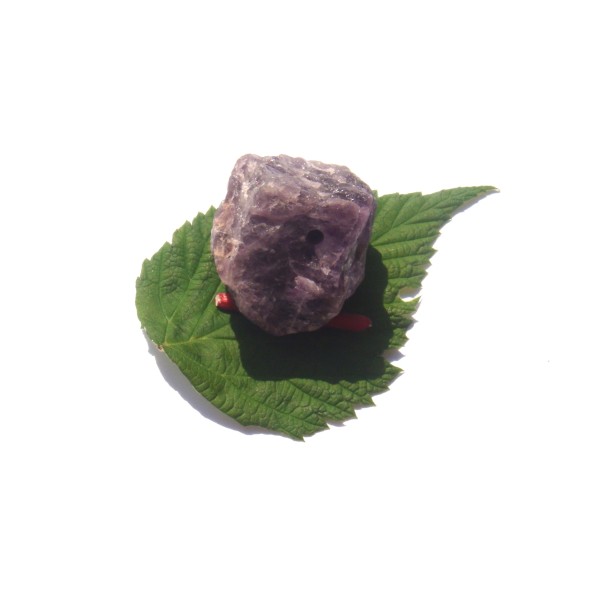 Améthyste brute : rocher percé 30 mm de longueur environ x 25 mm de diamètre max - Photo n°5