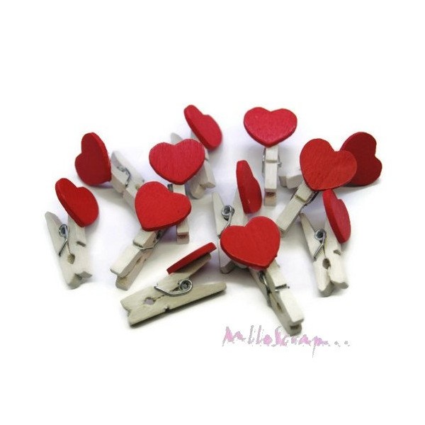 Petites pinces cœurs bois rouge, blanc - 5 pièces - Photo n°1