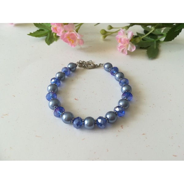 Kit bracelet perles en verre nacré et à facette bleue - Photo n°1