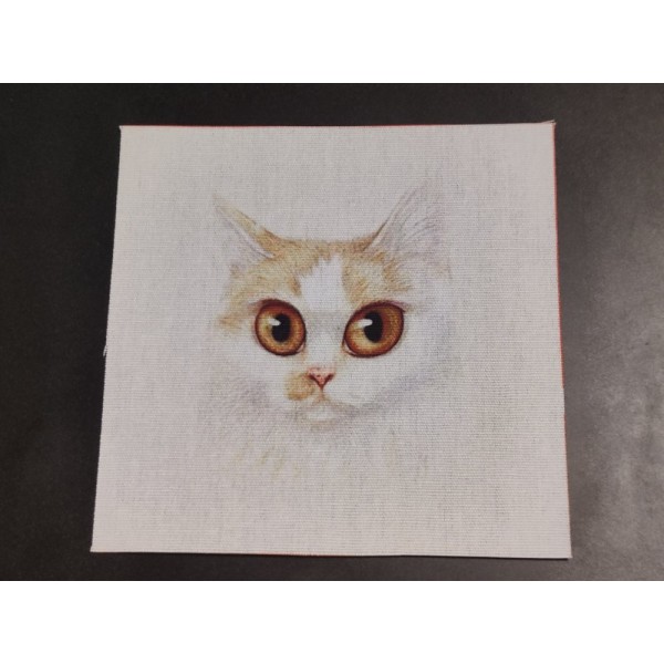 Coupon tissu - tête de chat blanc - coton épais - 12x12cm - Photo n°1
