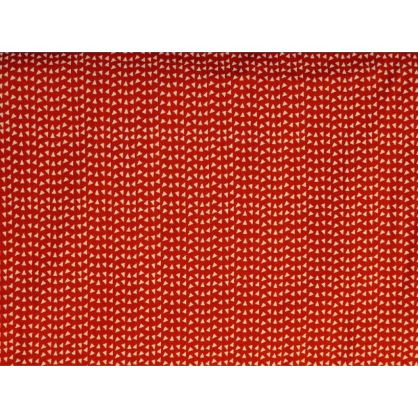 Tissu STENZO popeline de coton - triangle blanc , fond rouge rouille - Photo n°1