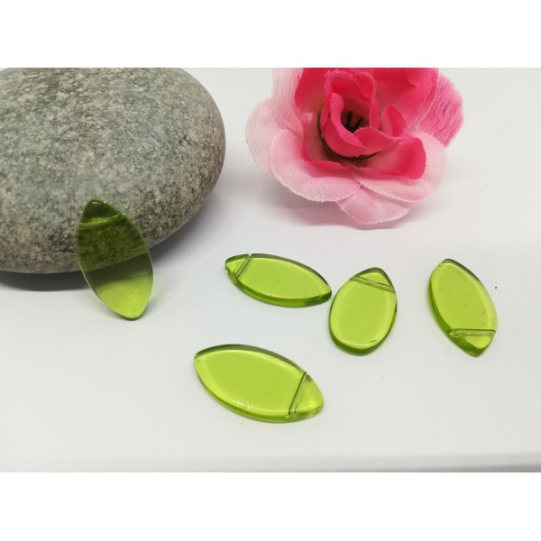 Perles en verre ovale et plate 25 mm vert clair x 5 - Photo n°1