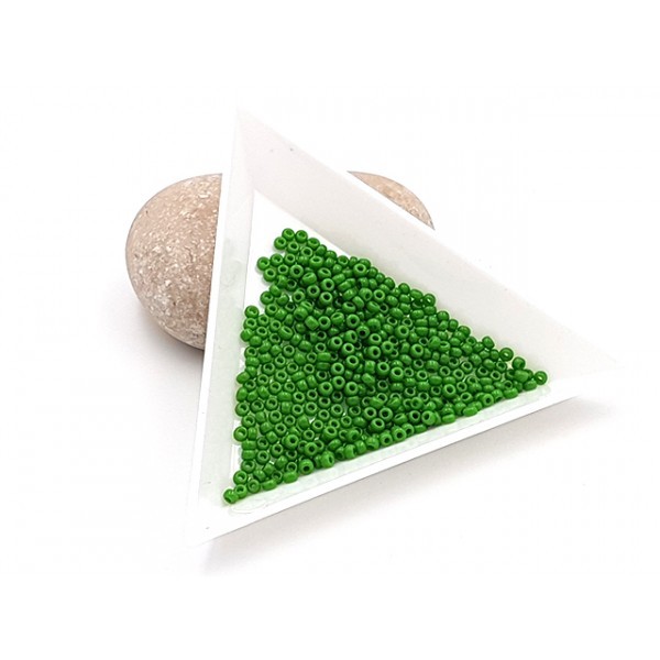 15 Grammes De Perles Miyuki Rocailles 11/0 Opaque Green 411 - Photo n°1