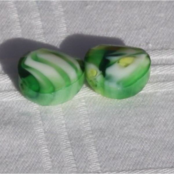 Lot de 2 perles en verre vertes, 12 mm - Photo n°2