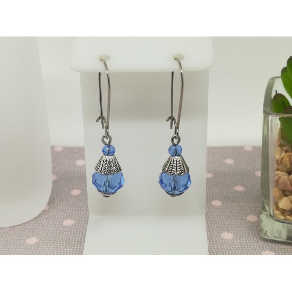 Kit boucles d'oreilles perle bleue à facette et apprêts argent mat - Photo n°1