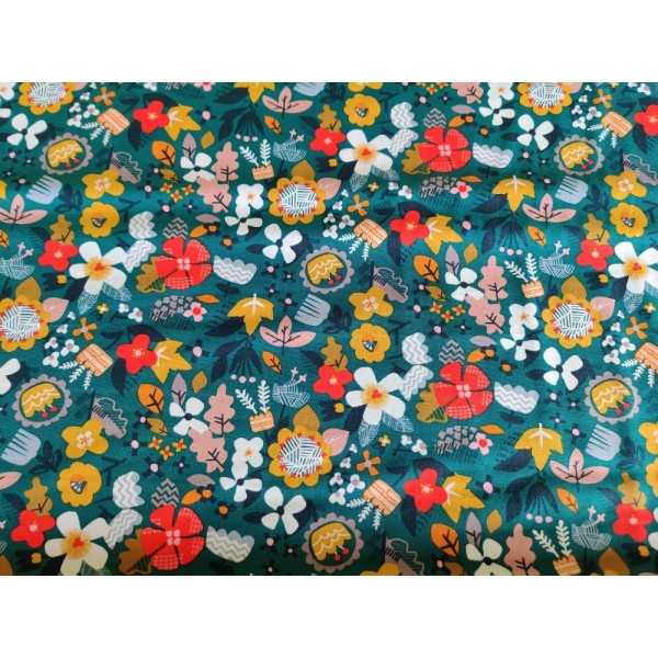 Coupon tissu Dashwood studio - HIBERNATE - fleur rouge / jaune – coton - 50x55cm - Photo n°1