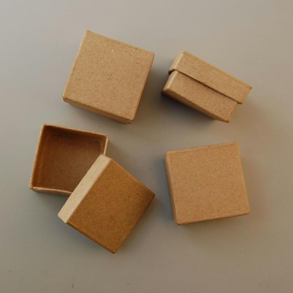 Petite boîte carrée en papier mâché 5 x 5 x 2,5 cm - 4 pcs - Photo n°1