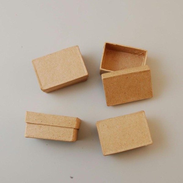 Petite boîte rectangulaire en papier mâché 6 x 4 x 2,5 cm - 4 pcs - Photo n°1