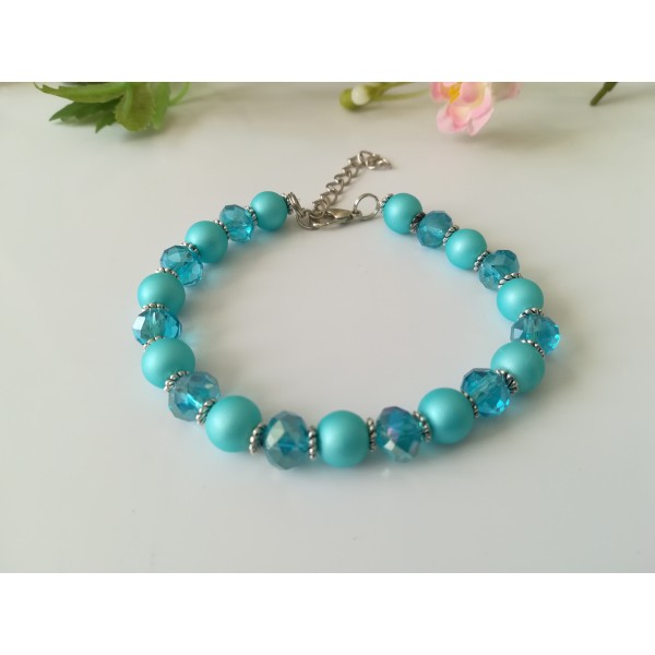 Kit bracelet perles en verre nacré et à facette bleu ciel - Photo n°1