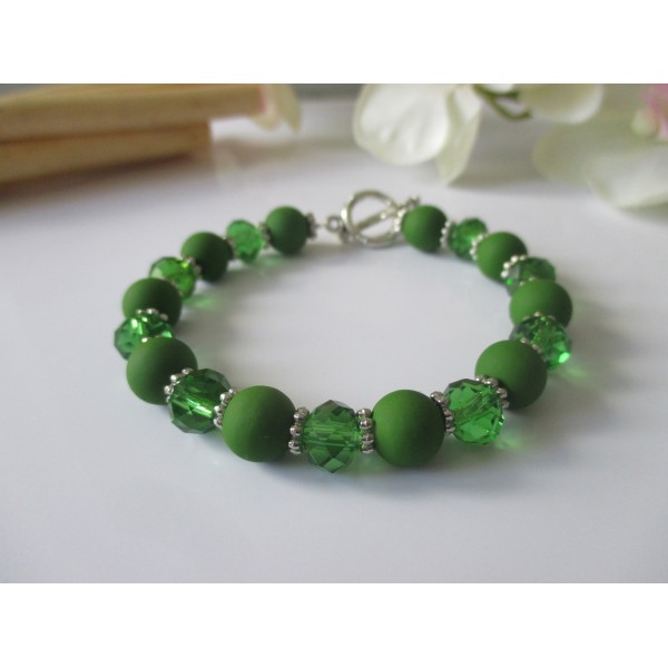 Kit bracelet perles en verre et à facette vert - Photo n°1