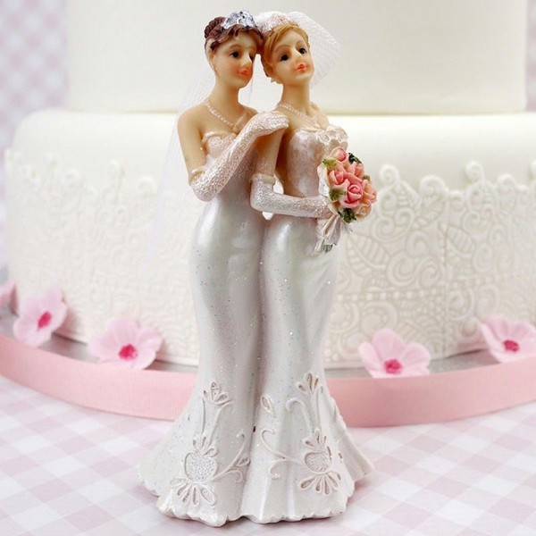 Figurine Couple de mariées Femmes en robe de mariage, en résine, haut. 13 cm - Photo n°3