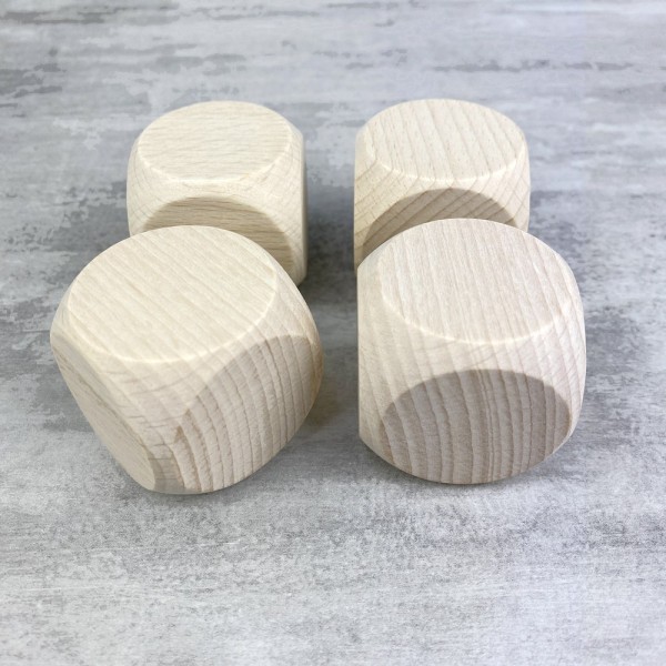 Lot de 4 gros Cubes en bois de hêtre, 4 cm, non traité, blanchi, dés de 40 mm à customiser - Photo n°1