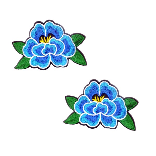 Ecusson brodé fleurs bleues, applique fleurs, patchs brodés à coudre pour customisation, 11 cm - Photo n°1