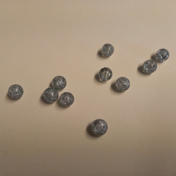 Dix perles grise transparente 1 cm - Photo n°1