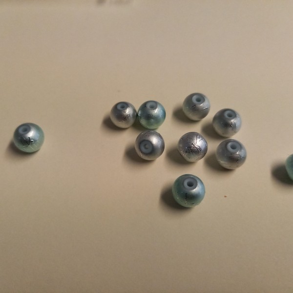 Dix perles marbre grise 1 cm - Photo n°1
