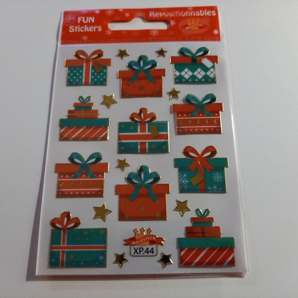 Gommettes stickers sur noël, des cadeaux de toutes les couleurs - Photo n°1